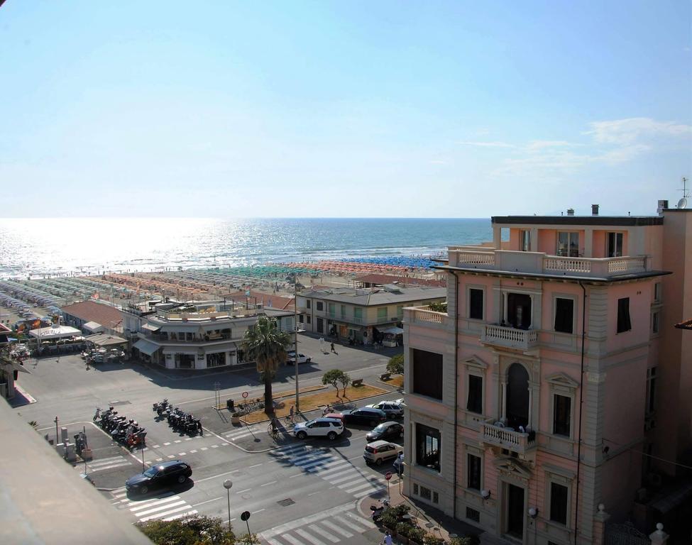 Villa Tina Hotel Viareggio Dış mekan fotoğraf